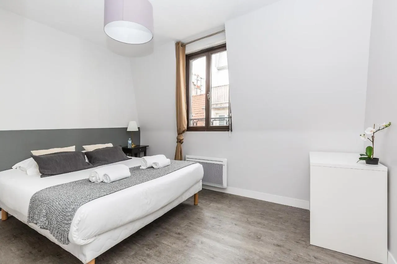 Sweet Apartment *
